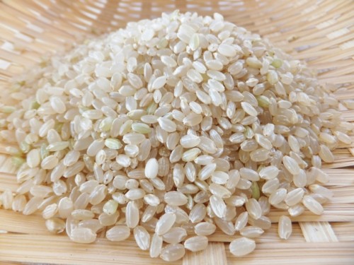  白米を玄米に変えることでダイエットの成功率アップ